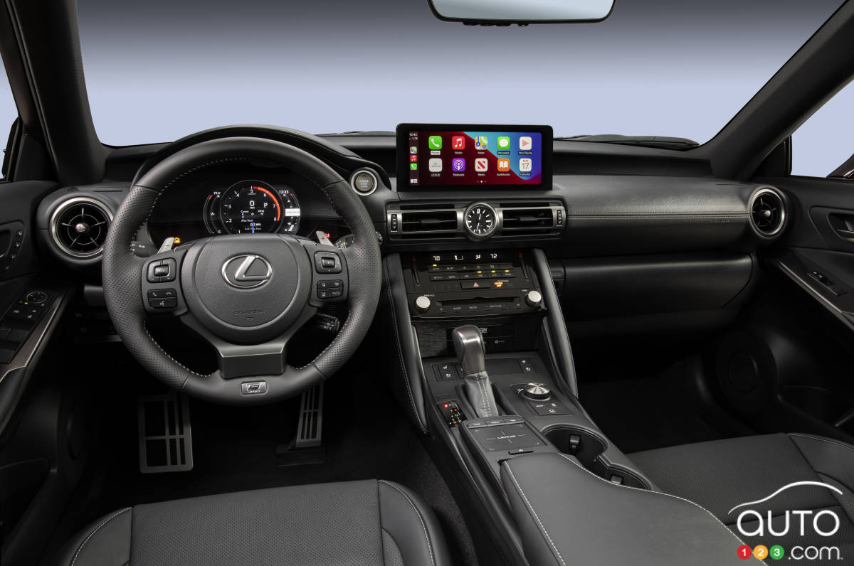 Lexus IS 500 F Sport Performance 2022, intérieur